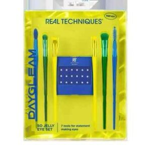 Real Techniques - So Jelly Eye Set - 7 Tools for Statement Making Eyes | New